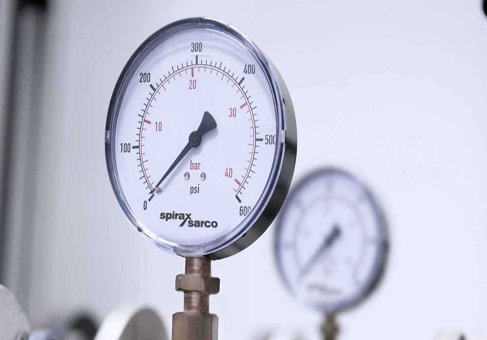 Các ứng dụng của đồng hồ đo áp suất nước