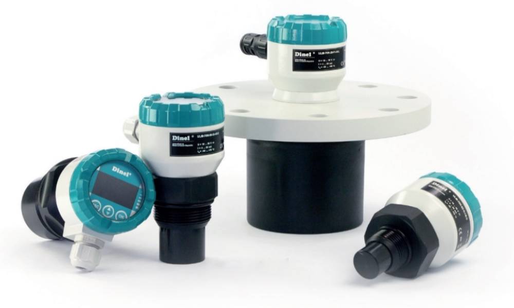 Cảm biến đo mức axit sóng siêu âm