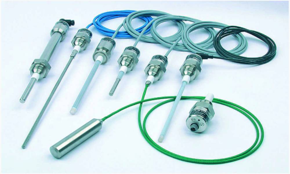 Cảm biến điện dung đo mức axit